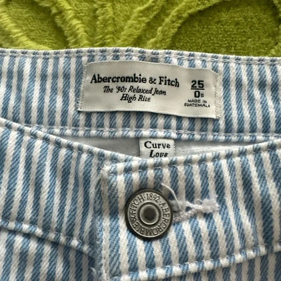 Abercrombie & Fitch Blue and White Striped Women Jeans - Picture 2 of 7